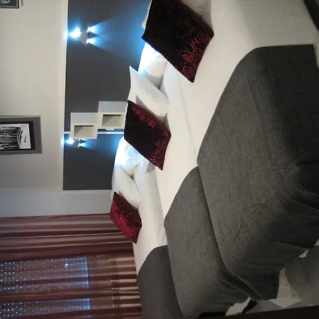 Meson Do Loyo Affittacamere *