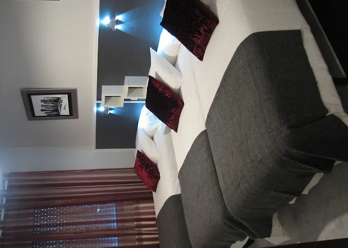 Meson Do Loyo بيت ضيافة *